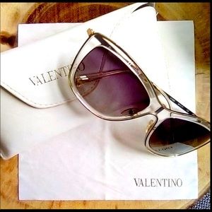Valentino sunglasses with duster and case